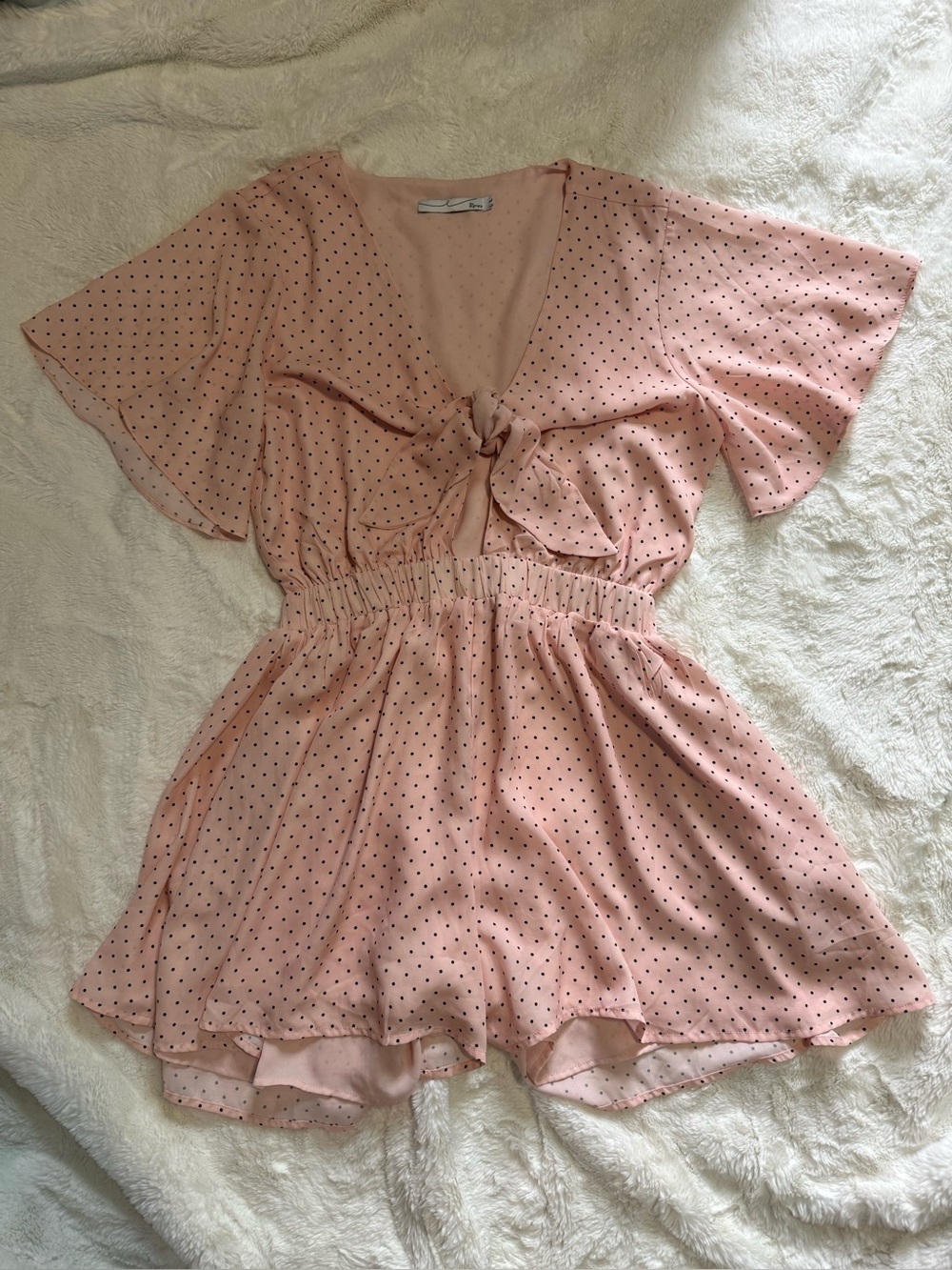 By Egreis Women’s Polka Dot Tie-Front Pink Romper
